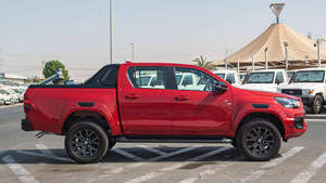 2022 TOYOTA hiluxx DC GR-Sport 4.0p sử dụng màu đỏ thấp <span class=keywords><strong>KMS</strong></span> - Product Image 5