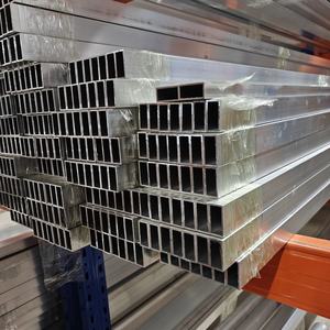 ท่ออลูมิเนียมสี่เหลี่ยม6063 6061แบบกำหนดเองกระบวนการเชื่อมแบบโค้งมน/ทรงสี่เหลี่ยมที่แตกต่างกัน - Product Image 3