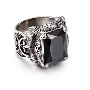 Bague en Acier Inoxydable Plaqué Or 18K Style Punk Chrétien avec Pierres Précieuses Rouges, Blanches, Violettes, Vertes et Noires pour Hommes - Product Image 4