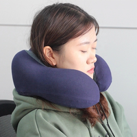Kit de voyage confortable, oreiller de voyage en mousse à mémoire de forme avec masque pour les yeux et bouchons d'oreilles, parfait pour le soutien du cou