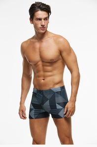 <span class=keywords><strong>Maillot</strong></span> <span class=keywords><strong>de</strong></span> <span class=keywords><strong>bain</strong></span> personnalisé imprimé par sublimation solide pour hommes adultes <span class=keywords><strong>boxer</strong></span> slip surf pantalon <span class=keywords><strong>de</strong></span> <span class=keywords><strong>bain</strong></span> troncs shorts - Product Image 3