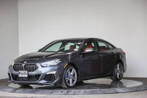 รถยนต์มือสอง ซีรีส์ 1 ขับเคลื่อนสี่ล้อ รุ่น M235i ซีดาน เกียร์อัตโนมัติ เบาะหนังสีเข้ม ล้อแม็ก R18 ระบบควบคุมความเร็วอัตโนมัติ พวงมาลัยขวา กล้องมองหลัง แร็คหลังคาอะลูมิเนียม - Product Image 6