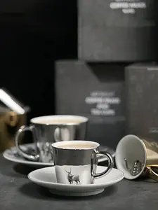 Taza de café de cerámica con espejo y platillo, taza reflectante de animales de estilo nórdico para café Espresso, regalo de capuchino, 230ml, 7,8 onzas