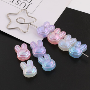 ลูกปัดอะคริลิกรูปกระต่ายน่ารัก สีสุ่ม สำหรับทำสร้อยข้อมือ ชาร์มเรซิ่นพลาสติก ฤดูใบไม้ผลิ 2025 ผลิตจากเมืองอี้หวู่ - Product Image 3