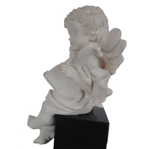 Estatuilla de Ángel de resina leyendo <span class=keywords><strong>Biblia</strong></span> pequeña estatua sentada <span class=keywords><strong>en</strong></span> mármol decoración del hogar - Product Image 4