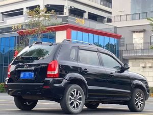 Hyundai Tucson 2013 SUV Version Confort 2.0L Essence Automatique 2RM Conduite à Gauche Euro 5 <span class=keywords><strong>Voiture</strong></span> d'<span class=keywords><strong>Occasion</strong></span> Entrée Sans Clé Audio Bluetooth - Product Image 5
