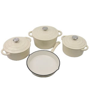 Ensemble de 4 casseroles classiques en fonte émaillée avec rebord anti-goutte - Product Image 2