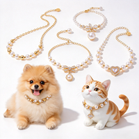Colliers et accessoires de luxe pour animaux de compagnie : Collection de colliers perlés en perles, bijoux en pierres précieuses et cristaux, motif nœud pour chats et petits chiens