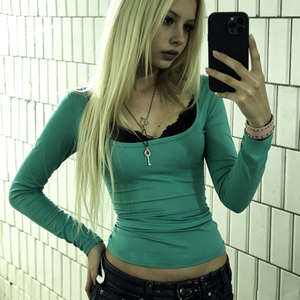 T-shirt à manches longues pour femmes, faux deux pièces, col carré, garniture en dentelle, coupe ajustée, haut court en tricot, décontracté, style Y2K, basique, streetwear - Product Image 1