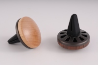 Diffuseur Parfum Voiture Luxe Bois Noyer Circulaire Clip Ventilation Magnétique Huiles Essentielles Premium Élégant