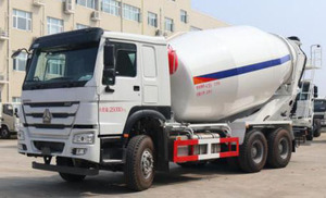 SANQ Factory Made Brand New 4m ³ Drum Camión mezclador <span class=keywords><strong>de</strong></span> concreto Profesional 4m3 Camión mezclador <span class=keywords><strong>de</strong></span> concreto Buena calidad para una buena inversión - Product Image 5