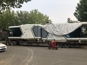 Nouvel hébergement : Capsule spatiale mobile pour sites touristiques, hôtel de célébrités internet, chambre extérieure technologique et étoilée avec vue sur le soleil - Product Image 1