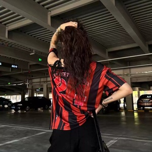 Nouvelle collection été 2025 – T-shirt de sport léger grande taille à épaule unique et col rond, personnalisé avec lettres imprimées numériquement pour femme - Product Image 5