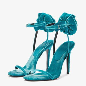 Sandales à talons hauts pour femme en daim, grande taille 45, avec fleur au dos, style stiletto, à brides cheville, à bride unique, pour l'été - Product Image 1