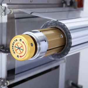 Machine d'emballage sous vide automatique pour barquettes, film étirable thermoformable en acier inoxydable 304, modèle DQ305L-E - Product Image 4
