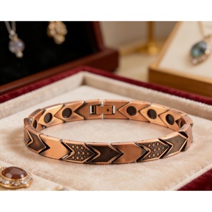 Pulsera de Cobre Biomagnética Personalizada con Cadena Moderna para Mujer, que Ayuda a Aliviar la Artritis y Mejorar el Bienestar Diario - Product Image 4