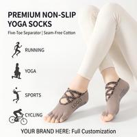Chaussettes de yoga antidérapantes personnalisées avec logo pour femmes, chaussettes de ballet à cinq doigts, chaussettes de Pilates, chaussettes de danse, chaussettes antidérapantes en coton OEM