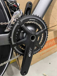 Vélo de <span class=keywords><strong>Course</strong></span> Léger R10 Pro 22 Vitesses en Fibre de Carbone avec <span class=keywords><strong>Frein</strong></span> à Disque et Caractéristiques Aérodynamiques – Offre Spéciale - Product Image 3