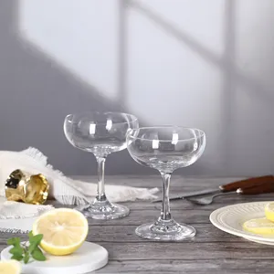 Amazon vendita calda all'ingrosso fabbrica di cristallo Martini gelato coupé bicchieri da Cocktail per matrimonio regalo di compleanno