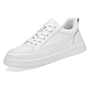 Zapatillas de cuero con cordones para hombre, estilo casual de otoño, talla grande, cómodas, transpirables, con puntera redonda y suela de espuma. - Product Image 1