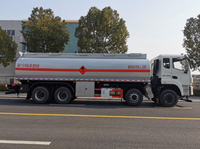 Camion-citerne neuf QTD Jincheng 8X4, 25,72 m³, 32 tonnes de charge utile, conduite à gauche, norme Euro, transport de liquides dangereux