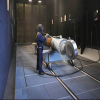 Cabine de sablage sur mesure pour grandes pièces, élimination de la rouille avec récupération d'abrasifs et collecte de poussière, certifiée CE