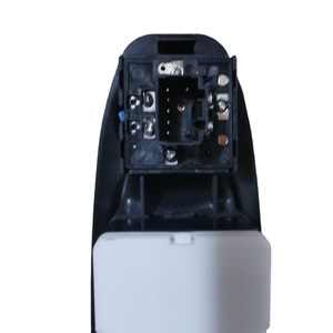 Hyundai Accent Window And <b>Mirror</b> Switch <b>Panel</b> 9357025020 Electric For Older Models 12V - Product Image 4