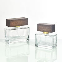 Flacon de parfum rectangulaire vide personnalisé de 50 ml, flacon vaporisateur de luxe de 30 ml avec bouchon en bois