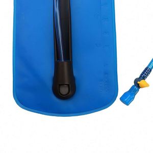 Échantillon GRATUIT OEM/ODM – Sac d'hydratation de 2,0 litres avec poignée large et soufflet d'eau, soudé à haute fréquence - Product Image 5