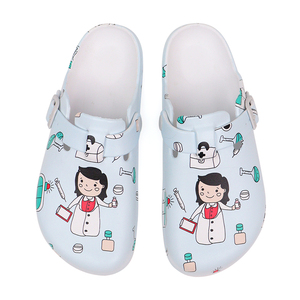 Sabots pour femmes à imprimé infirmière de dessin animé, chaussures de jardin légères antidérapantes en EVA, sandales de plage d'extérieur - Product Image 3