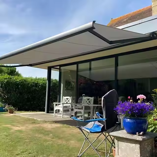 Acrylic Remote Control Electric Full Cassette Awning Outdoor Motorized Retractable Canopy Awnings for Shade