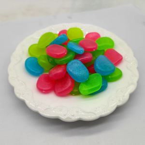 Piedras luminosas de plástico de resina de colores para el cultivo de suculentas en macetas adoquines y guijarros - Product Image 4