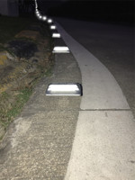 Panneaux de signalisation routière réfléchissants en acier allié, super lumineux, pour la sécurité routière, marqueurs de chaussée surélevés, avertissements de sécurité, balises routières