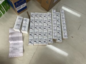 100% New and Original Schneider Contact Block ZB4BW0B15 - Product Image 1