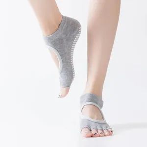 Yoga Socks Comfort Dot Glue Five-finger Socks Women's Non-slip Pilates Sports Yoga Split Toe sport socks Wholesale