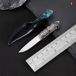 Vente en gros Mini couteau de chasse manche en résine Couteau à lame fixe pour cadeau avec gaine
