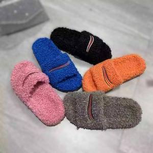 Piattaforme in <span class=keywords><strong>Pelliccia</strong></span> alla Moda per Ciabatte <span class=keywords><strong>con</strong></span> Ricami, Scarpe Calde e Comode - Product Image 4