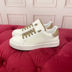 Zapatillas blancas de cuero genuino bordadas, estilo lujoso para damas, zapatillas casuales versátiles para uso diario, zapatillas con plataforma. - Product Image 2