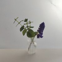 Petit vase en verre de style moderne soufflé à la main par l'usine pour la décoration de la maison de mariage Vase de table pour les centres de table Arrangement de fleurs