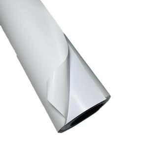 Papel Tapiz Moderno 3D con Relieve, Impermeable, 1.37/1.52*50M, Resistente a la Humedad, Fácil Instalación, Autoadhesivo para Paredes de Dormitorio - Product Image 1