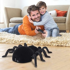 Gelsonlab HSRC-002 araña de miedo juguete pared conducción escalador Control remoto realista RC broma de Halloween de los niños, en Navidad, - Product Image 4