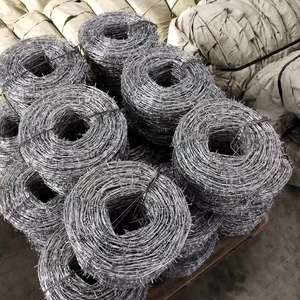Vente directe d'usine, <span class=keywords><strong>fil</strong></span> <span class=keywords><strong>barbelé</strong></span> en <span class=keywords><strong>fer</strong></span> galvanisé <span class=keywords><strong>de</strong></span> haute qualité, différents styles disponibles pour clôtures <span class=keywords><strong>de</strong></span> sécurité et usage pénitentiaire - Product Image 4