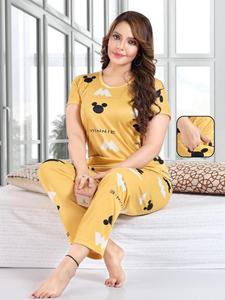 Conjunto de Pijama de Lycra para Mujer con Estampado Digital a la Moda, Colección de Ropa de Dormir de Primera Calidad para un Descanso Confortable - Product Image 2