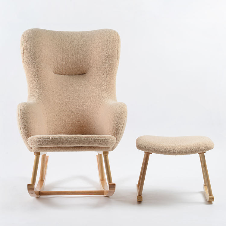 สีน้ำตาลอ่อน