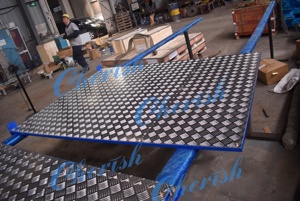 Plate-forme de levage hydraulique automatique personnalisable approuvée par CE d'ascenseur de <span class=keywords><strong>voiture</strong></span> pour le poussoir de véhicule de rail - Product Image 3