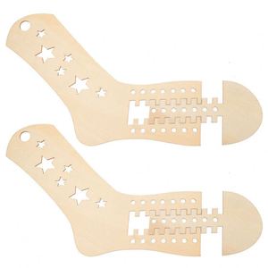 Moule à chaussettes en bois extensible multifonctionnel pour tricotage, avec conception réglable pour le façonnage et la présentation des chaussettes - Product Image 2