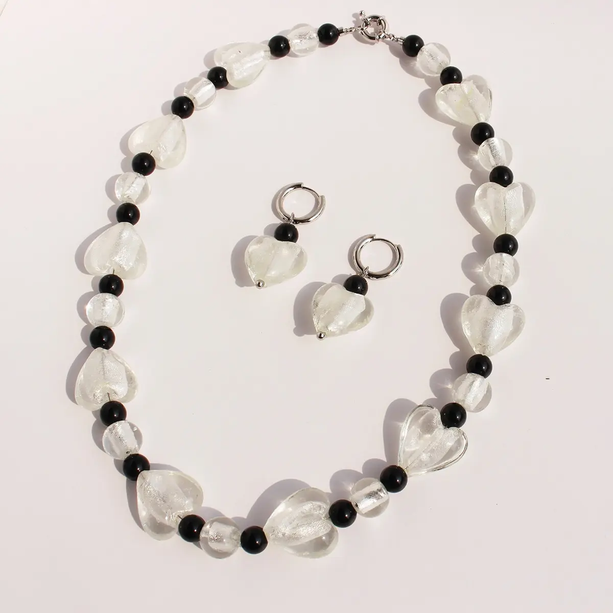 Оригинальный классный черно-белый контрастный цвет в форме любви стеклянное ожерелье из бисера Персиковое сердце серьги набор украшений 970