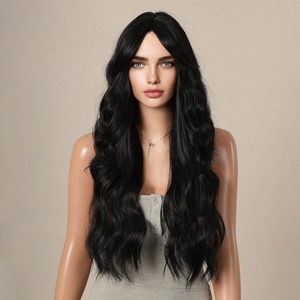 Peluca negra ondulada larga con flequillo, pelucas de pelo rizado sintético para mujeres blancas, fibra resistente al calor, Cosplay, uso diario, peluca de pelo falso - Product Image 6