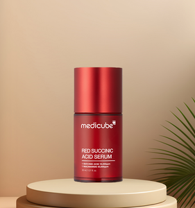 Suero de Ácido Succínico Rojo MEDICUBE 30ml, Cuidado de la Piel Coreano, Suero Antienvejecimiento y Blanqueador con Glicerina para Tratamiento Facial Específico - Product Image 6
