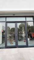 Portes de magasin en aluminium KFC, portes vitrées extérieures, design français pour usage extérieur